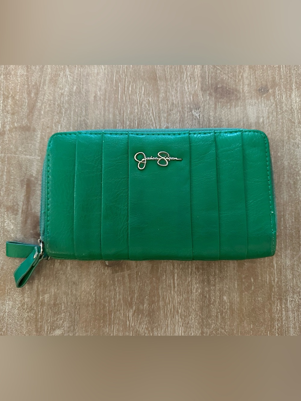 Jessica Simpson Emerald Green Quilted Wallet with Gold Logo